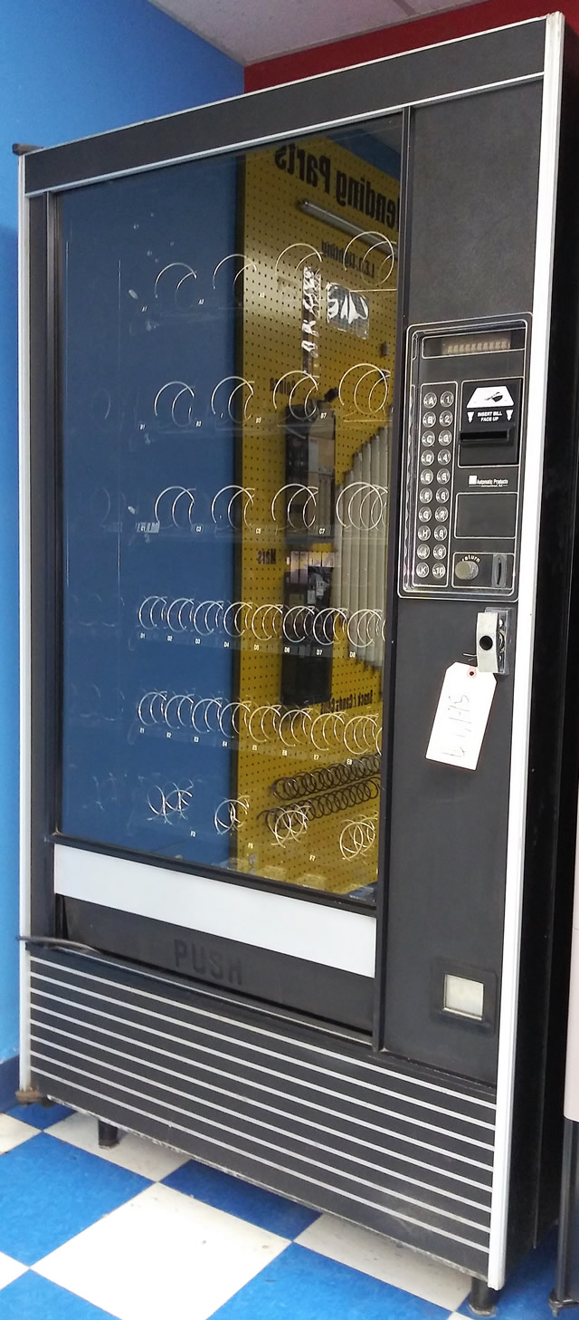 Vending Detroit Used Vending Machine Deals! Refurbished, Excellent Condition!